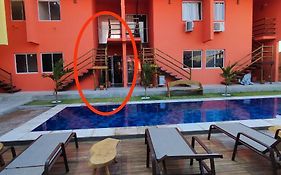 Casa na praia com piscina